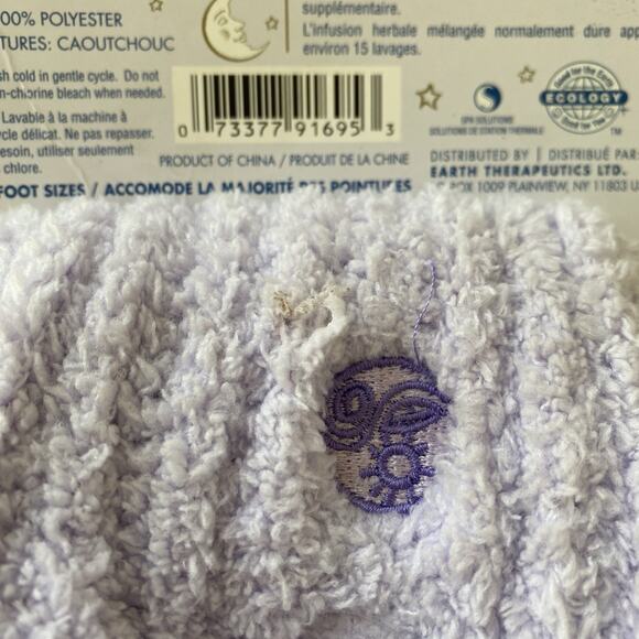 Earth Therapeutics Shea Butter Moisture Cozy Lavender Socks OSFM New - Picture 4 of 6